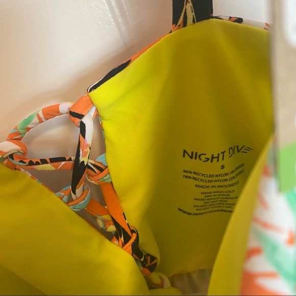 Night Dive Bikini Top - Picture 3 of 4